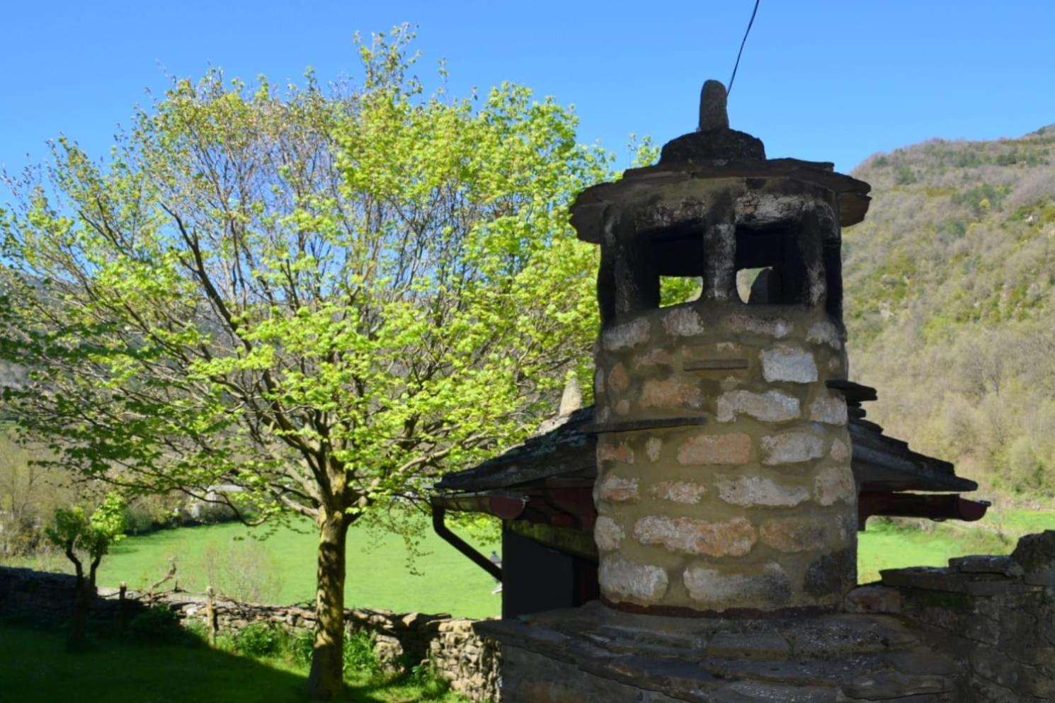 Casa Rural Calzon Ordesa Oto Bagian luar foto